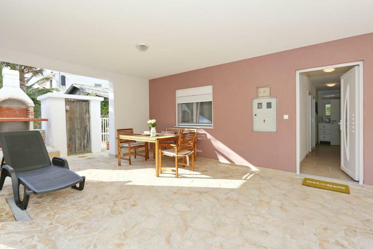 Appartement Malu Vir Extérieur photo