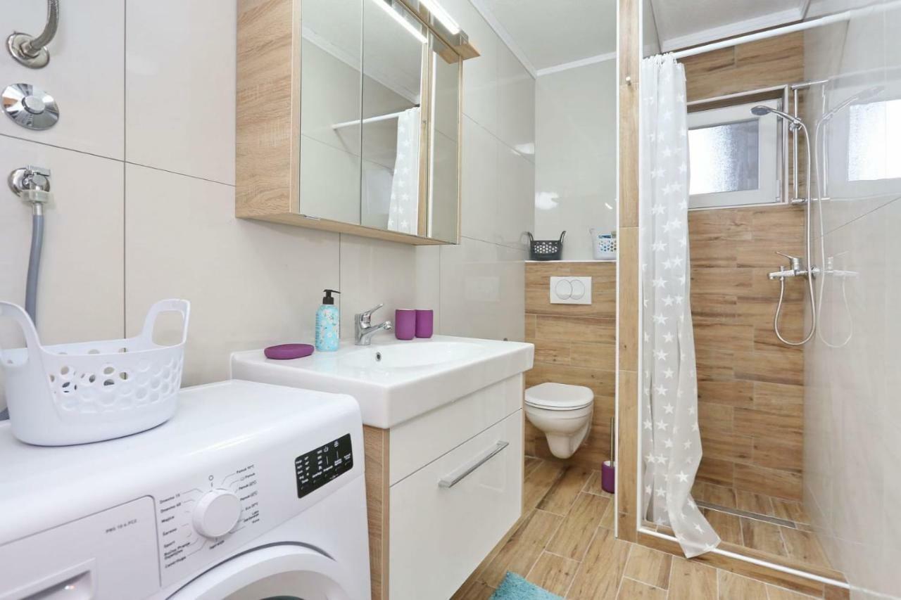Appartement Malu Vir Extérieur photo