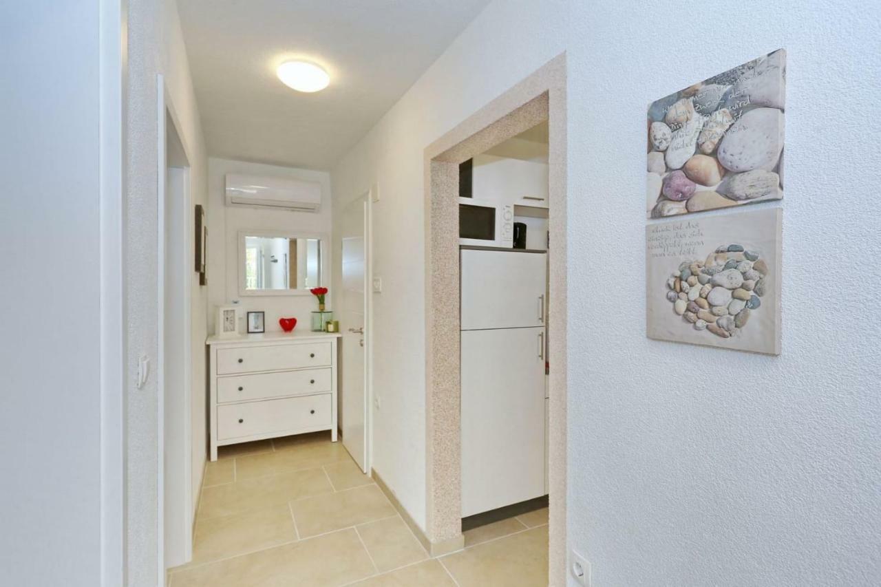 Appartement Malu Vir Extérieur photo
