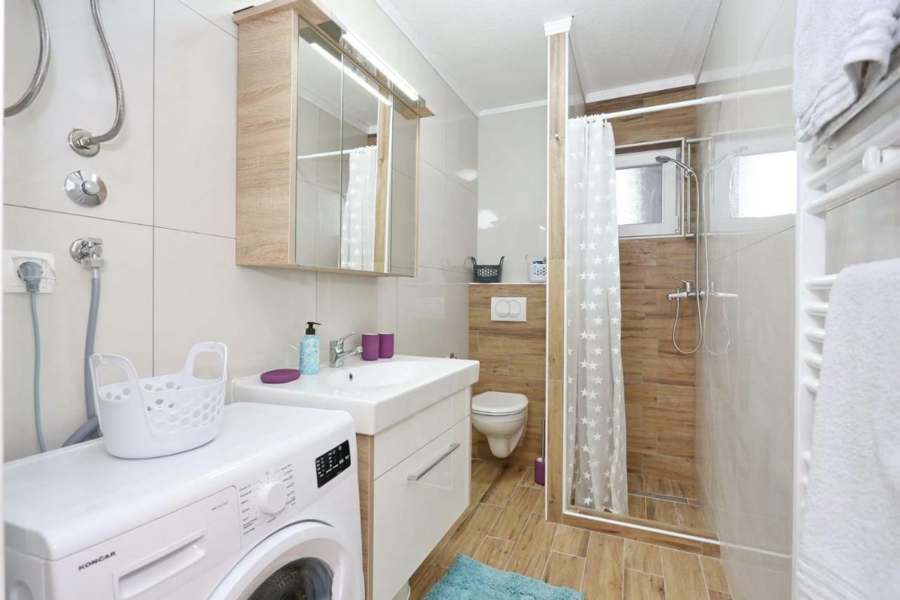 Appartement Malu Vir Extérieur photo