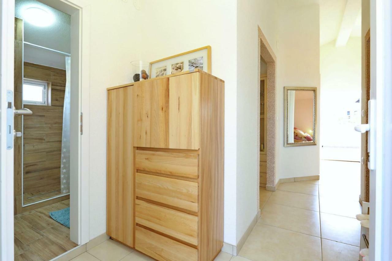 Appartement Malu Vir Extérieur photo