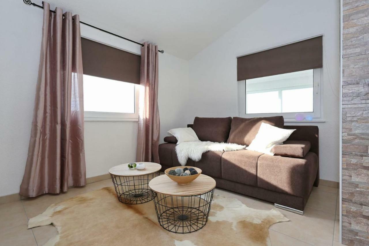 Appartement Malu Vir Extérieur photo
